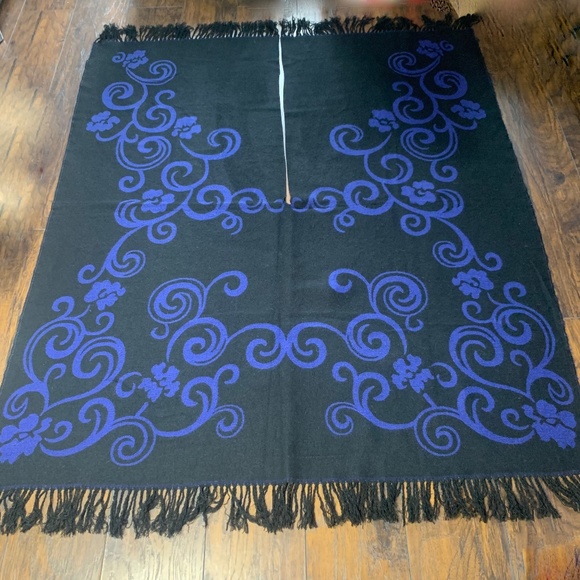 Jackets & Blazers - Reversible Cape, Shaw w/Fringe - Black, Blue, swirl pattern, poncho